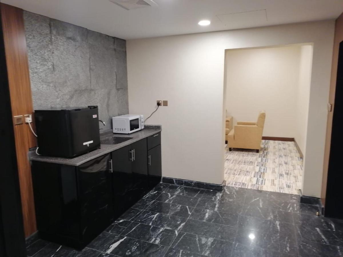 Oriental Residence Dammam Eksteriør billede