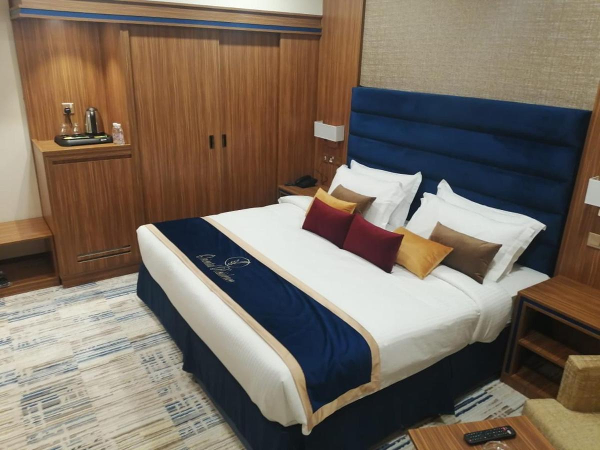 Oriental Residence Dammam Eksteriør billede
